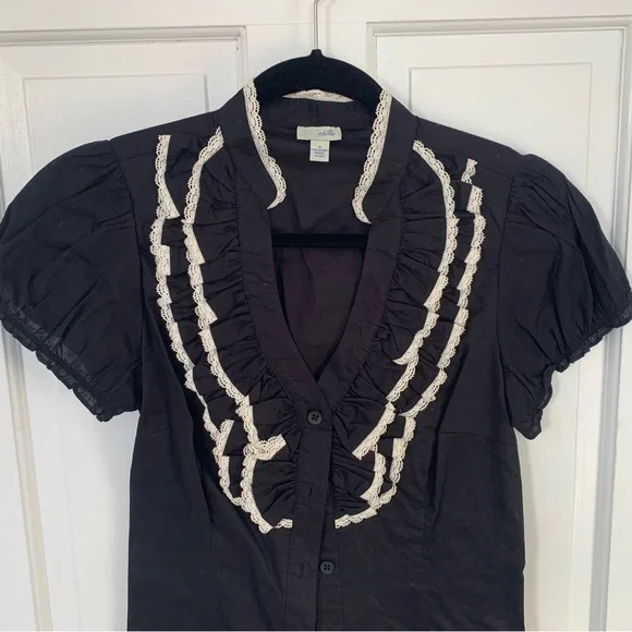 Odille Black and White Ruffled Blouse - Picture 6 of 9